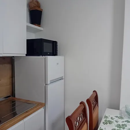 アパート Noli Kune Shengjin