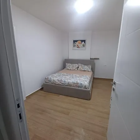 M5 Noli Kune Shengjin Apartment